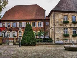 die stadt nottuln in den deutschen baumbergen foto