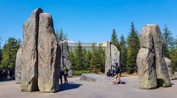 osaka, japan am 9. april 2019. der eingang der zauberwelt der harry potter zone in den universal studios japan. foto