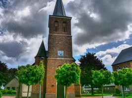 das kleine dorf loikum foto