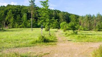 Pfade in der Natur und im Geopark Vulkaneife foto