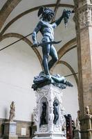 perseus mit dem Kopf in der Loggia dei Lanzi foto