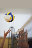 Blick auf das Volleyballspiel foto