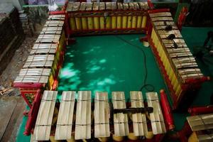 gamelan. indonesisches javanisches Musikinstrument foto