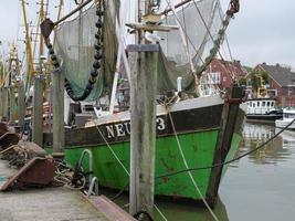 Der Hafen von Neuharlingersiel foto