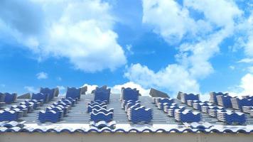 Blaue Dachziegel, die auf einer Stahldachkonstruktion angeordnet sind. Bau eines Hauses unter blauem Himmel und weißen Wolken. foto