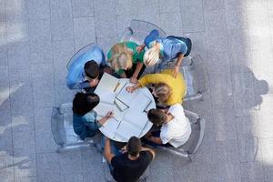 gruppe von studenten draufsicht foto