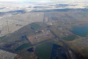 mexiko-stadt-antenne während der landung foto