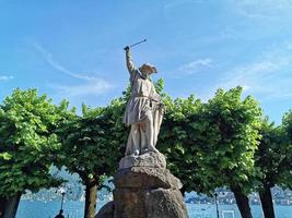 william tell statue skulptur in lugano foto