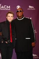 Las Vegas, 7. März – Hunter Hayes, Stevie Wonder im Presseraum der Academy of Country Music Awards 2013 in der mgm grand garden arena am 7. März 2013 in las vegas, nv foto