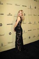 los angeles, jan 13 - julia dietze kommt zur 2013 weinstein post golden globe party im beverly hilton hotel am 13. januar 2013 in beverly hills, ca. foto