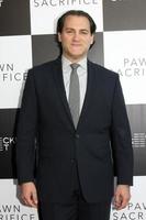 los angeles, 08.09.2015 - michael stuhlbarg bei der la-premiere des pawn Opfers im Writer's Guild Theatre am 08.09.2015 in beverly hills, ca foto