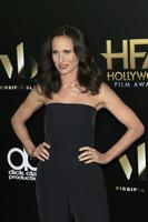 los angeles, nov 6 - andie macdowell bei den 20. jährlichen hollywood film awards im beverly hilton hotel am 6. november 2016 in beverly hills, ca foto