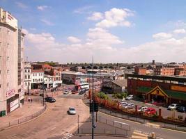 Birmingham, Großbritannien, 26. Juli 2008 Blick auf die Straße von Birmingham, Großbritannien, einschließlich des Supermarkts in der Nähe des Einkaufszentrums Bullring und des Marktes im Freien foto