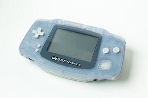 Bangkok, Thailand, 13. Januar 2020, Nintendo Game Boy Advance, tragbare Konsole foto