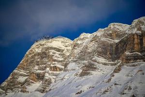 monte croce dolomiten badia tal berge bei sonnenuntergang foto