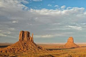 Monument Valley View bei Sonnenuntergang foto