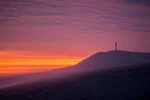 roter sonnenaufgang in patagonia beach foto