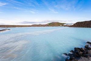 Blick auf den geothermischen See Blue Lagoon im Herbst foto