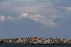 szene im mediterranen strandresort in tunesien. foto