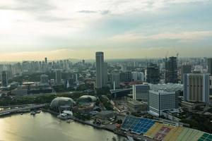 Blick auf die Skyline der Stadt Singapur foto