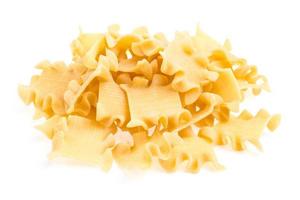 rohe gelbe italienische Pasta foto