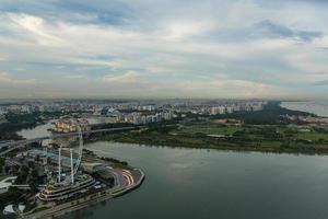 Blick auf die Skyline der Stadt Singapur foto