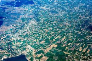 bewirtschaftete Felder Luftbild Landschaft foto
