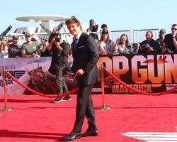 los angeles 4. mai - tom cruise at the top gun - maverick weltpremiere bei uss midway am 4. mai 2022 in san diego, ca foto