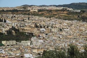 Luftaufnahme der Medina von Fes, Marokko foto
