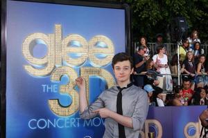 los angeles, 6. aug - chris colfer kommt am 6. august 2011 im glee the 3d-konzertfilm im regency village theater in westwood, ca foto