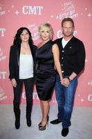 los angeles, 19. april - shannen doherty, jennie garth, ian ziering kommt am 19 foto