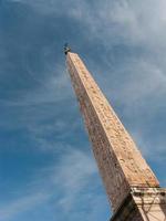 Obelisk foto
