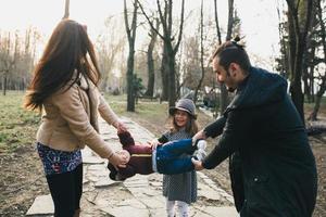 Familienporträt im Freien foto