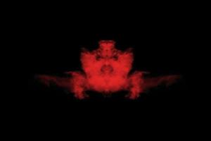 strukturierter Rauch, abstraktes Rot, lokalisiert auf schwarzem Hintergrund foto
