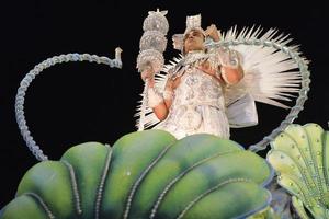 rio de janeiro, rj brasilien - 09. februar 2018 - samba-schulparade im sambodromo. Imperio da Tijuca während des Festivals in der Straße Marques de Sapucai foto