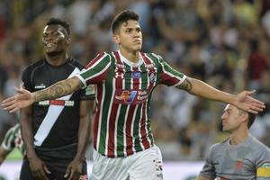 rio, brasilien - 30. märz 2018 - pedro-spieler im match zwischen fluminense und vasco durch das halbfinale carioca-meisterschaft im maracana-stadion foto