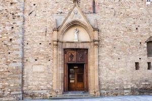 Türen der Kirche Santa Maria Maggiore di Firenze foto