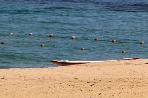 sandstrand am mittelmeer im norden israels. foto