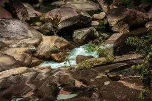 luftaufnahmen von babinda boulders qld australien foto