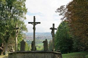 Kreuze im Kloster Hammelburg foto