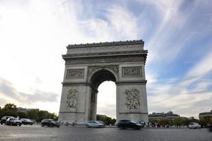 paris, frankreich, 2022 - arc de triomphe, paris, frankreich foto