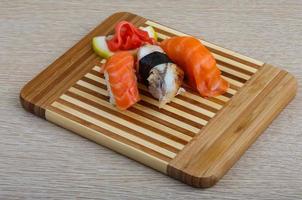 Ansicht des Sushi-Sets foto