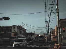 tokio, japan, 6. november 2019 auto auf der straße in japan foto