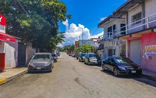 playa del carmen quintana roo mexiko 2022 typische straße und stadtbild von playa del carmen mexiko. foto