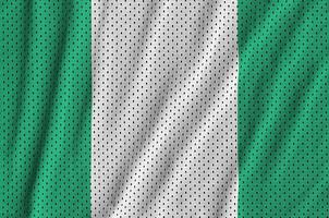 Nigeria-Flagge gedruckt auf einem Polyester-Nylon-Sportswear-Mesh-Gewebe foto