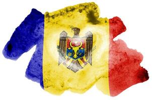 Moldawien-Flagge ist in flüssigem Aquarellstil isoliert auf weißem Hintergrund dargestellt foto
