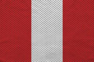 Peru-Flagge gedruckt auf einem Polyester-Nylon-Sportswear-Mesh-Gewebe mit foto