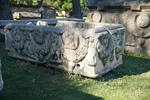 Sarkophag in der antiken Stadt Aphrodisias in Aydin, Türkei foto