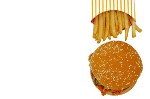 ungesundes Essen - Fast Food Junk Food und Pommes Frites Chips isoliert auf weißem Hintergrund foto
