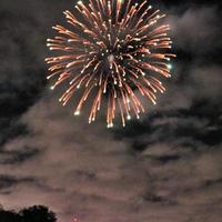 Blick auf ein Feuerwerk foto